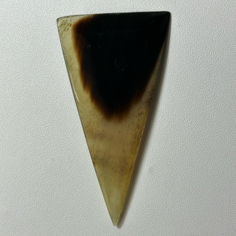 Natural buffalo Horn Pin Lapel Hat Pin Brooch